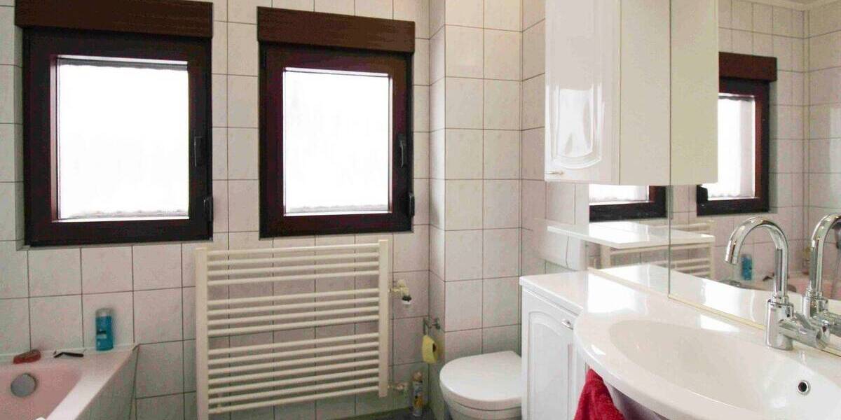 Einfamilienhaus Heiligenhaus Mitte - 6 Zimmer, 125 m&sup2;, 539.000&euro; | Angebot:26037214