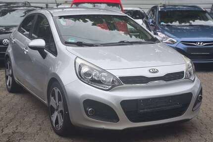 Kia Rio 150.100 km 3.949 &euro; Essen 45329