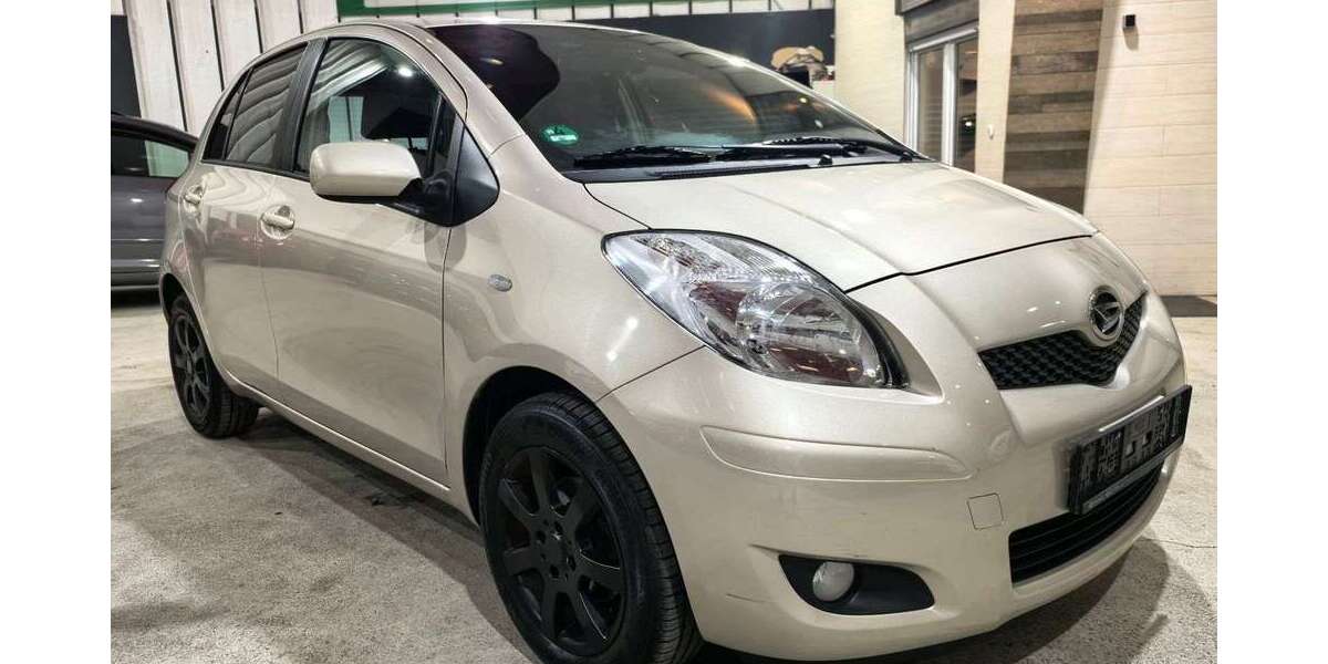 Daihatsu Charade 92.366 km 3.850 &euro; Voerde 46562