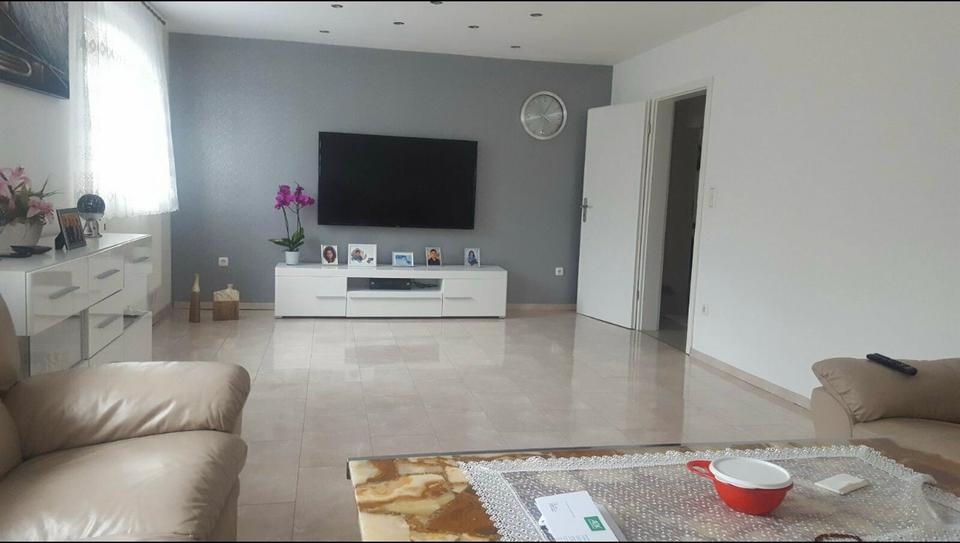 Etagenwohnung Duisburg Hamborn - 3 Zimmer, 98 m&sup2;, 98.000&euro; | Angebot:25858350