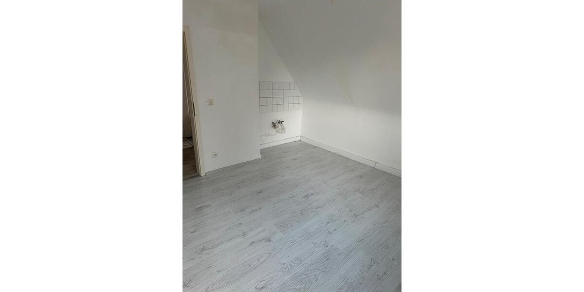 Dachgeschoßwohnung Marl Alt-Marl - 3 Zimmer, 63 m&sup2;, 650&euro; | Angebot:26496097