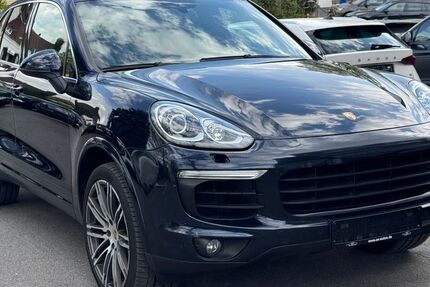 Porsche Cayenne 242.900 km 19.900 &euro; Mülheim an der Ruhr 45478