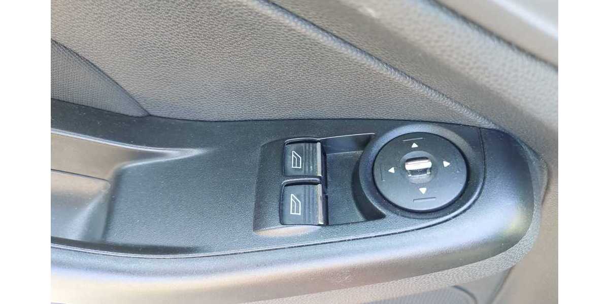 Ford Fiesta 1,6 78.589 km 6.499 &euro; Witten 58454