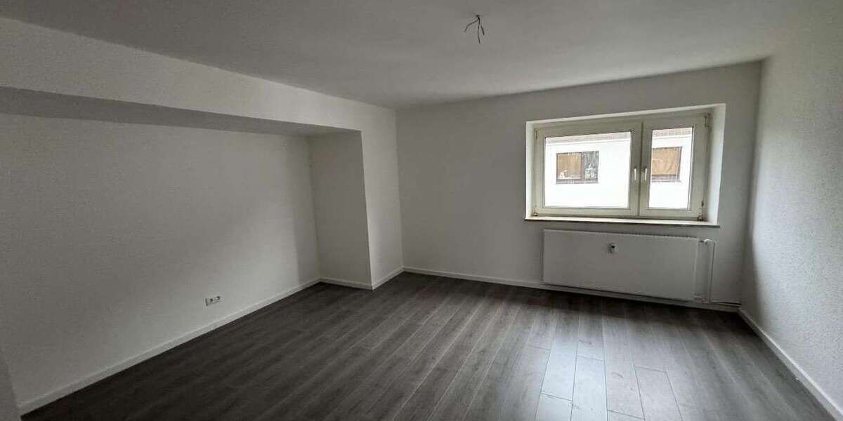 Etagenwohnung Moers Hochstraß - 2.5 Zimmer, 58 m&sup2;, 515&euro; | Angebot:26186295
