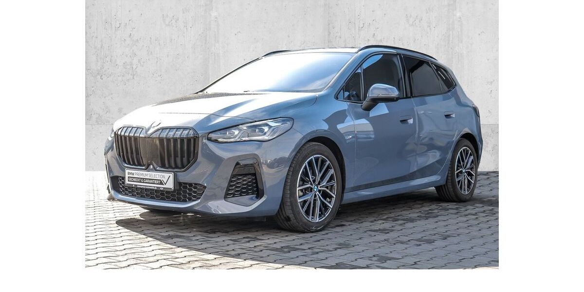 BMW 220 Active Tourer 26.000 km 30.890 &euro; Velbert 42553