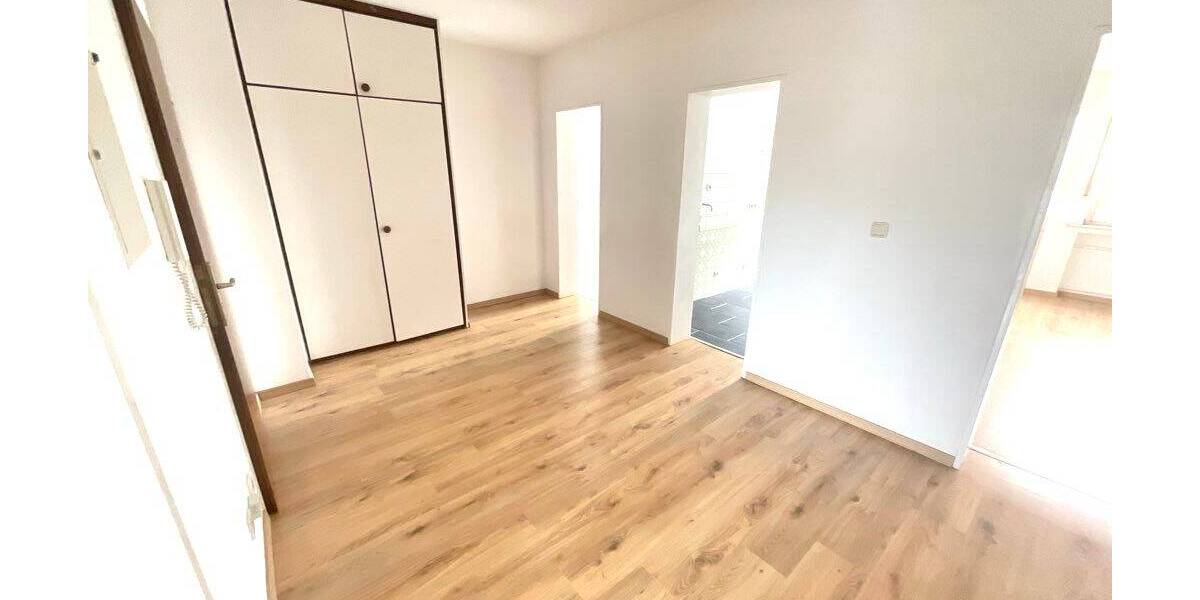 Zimmer Recklinghausen Süd - 3 Zimmer, 82 m&sup2;, 619&euro; | Angebot:25739711