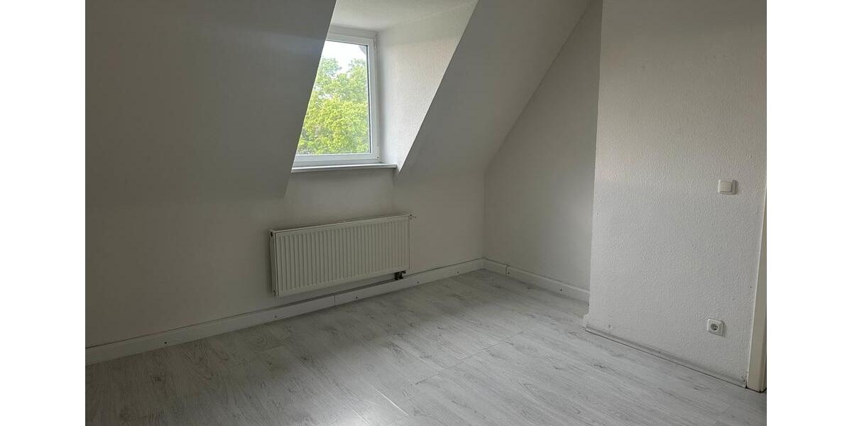 Dachgeschoßwohnung Marl Alt-Marl - 3 Zimmer, 63 m&sup2;, 650&euro; | Angebot:26496097