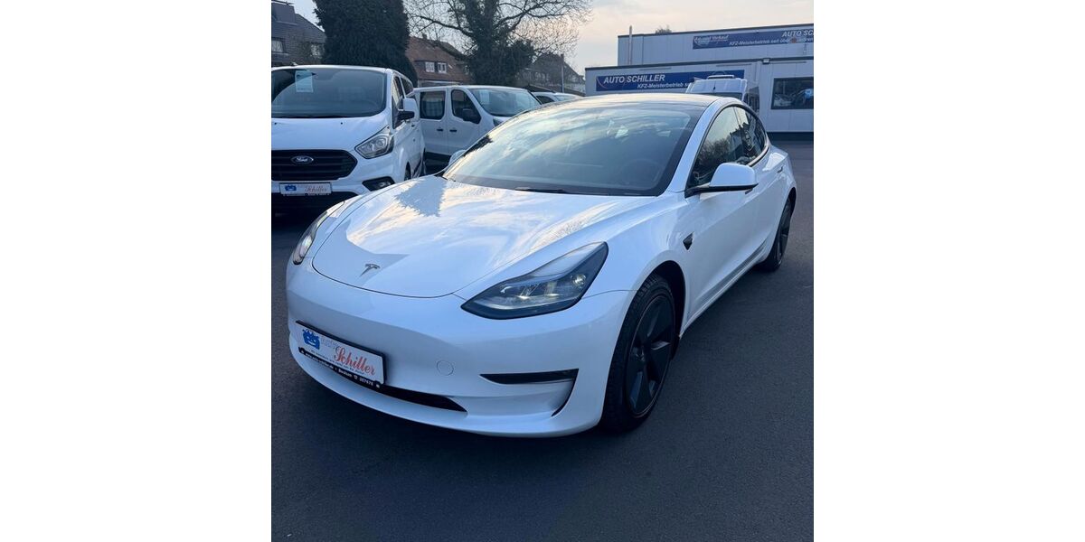 Tesla Model 3 59.600 km 32.900 &euro; Bochum 44803