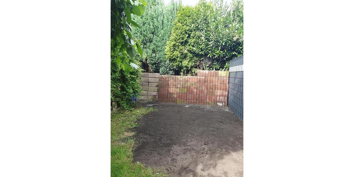 Reihenhaus Essen Stadtbezirk V - 3 Zimmer, 68 m&sup2;, 1.200&euro; | Angebot:26037343