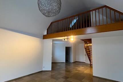 Wohnung Moers Schwafheim - 4 Zimmer, 141 m&sup2;, 1.400&euro; | Angebot:25929418