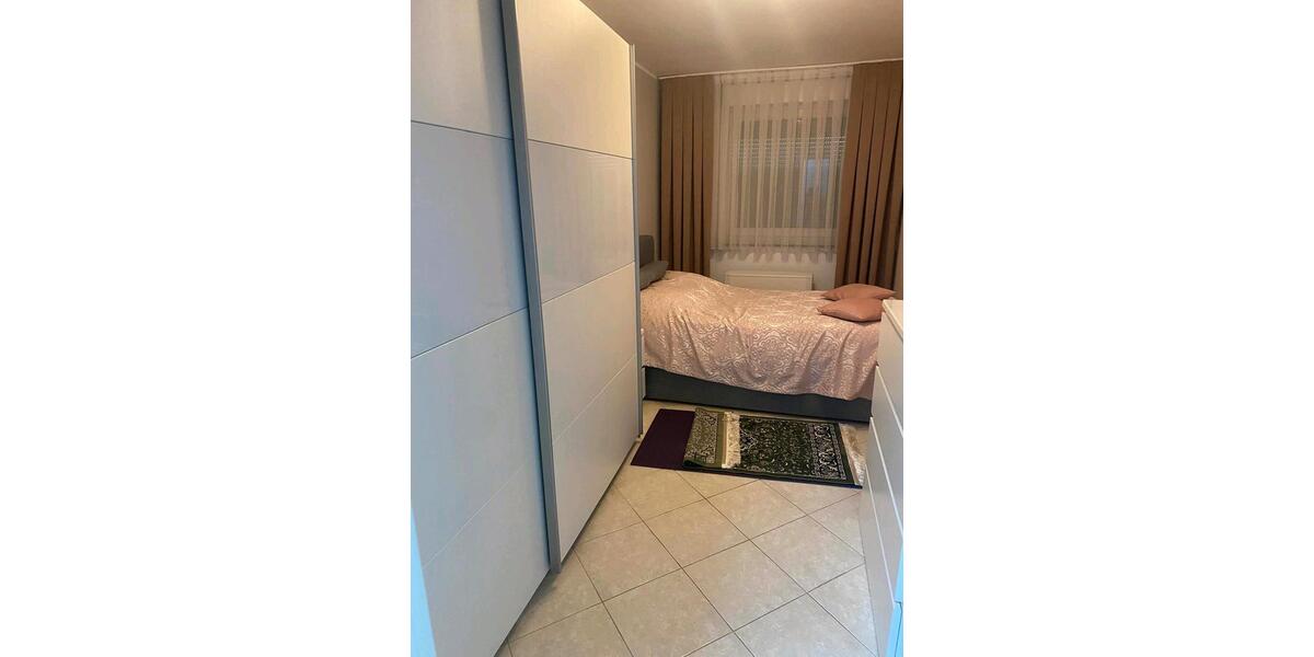 Erdgeschoßwohnung Duisburg Hamborn - 4.5 Zimmer, 99 m&sup2;, 159.000&euro; | Angebot:26679310