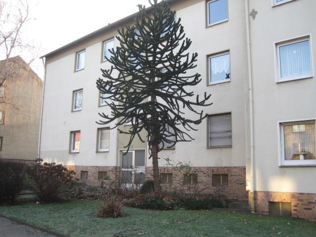 Erdgeschoßwohnung Essen Stadtbezirk VI - 2.5 Zimmer, 63 m&sup2;, 629&euro; | Angebot:26694869