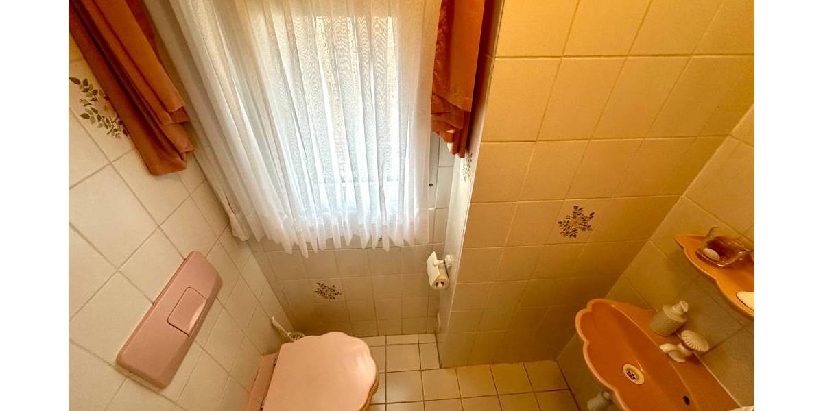 Mehrfamilienhaus, Wohnhaus Duisburg Alt-Hamborn - 6 Zimmer, 204 m&sup2;, 359.000&euro; | Angebot:26260675