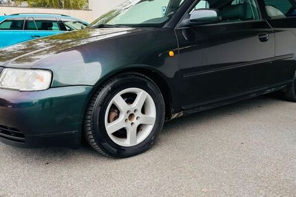 Audi A3 76.000 km 3.000 &euro; Essen 45141