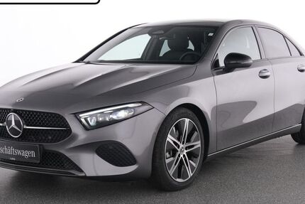 Mercedes-Benz A 180 3.688 km 32.995 &euro; Essen 45309