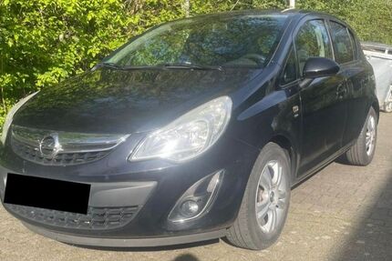 Opel Corsa 157.000 km 2.190 &euro; Essen 45329