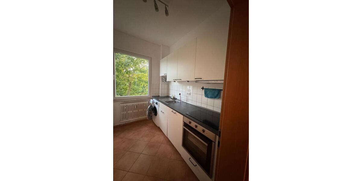 Etagenwohnung Essen Stadtbezirk VI - 2 Zimmer, 50 m&sup2;, 700&euro; | Angebot:25637303