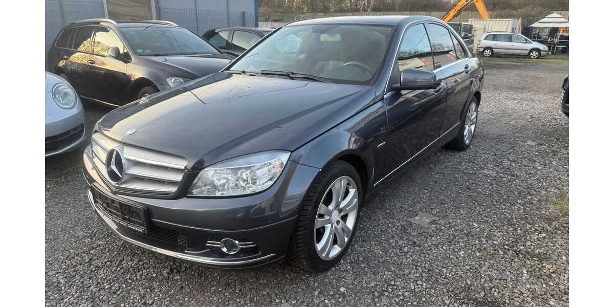 Mercedes-Benz C 180 243.000 km 6.500 &euro; Essen 45356