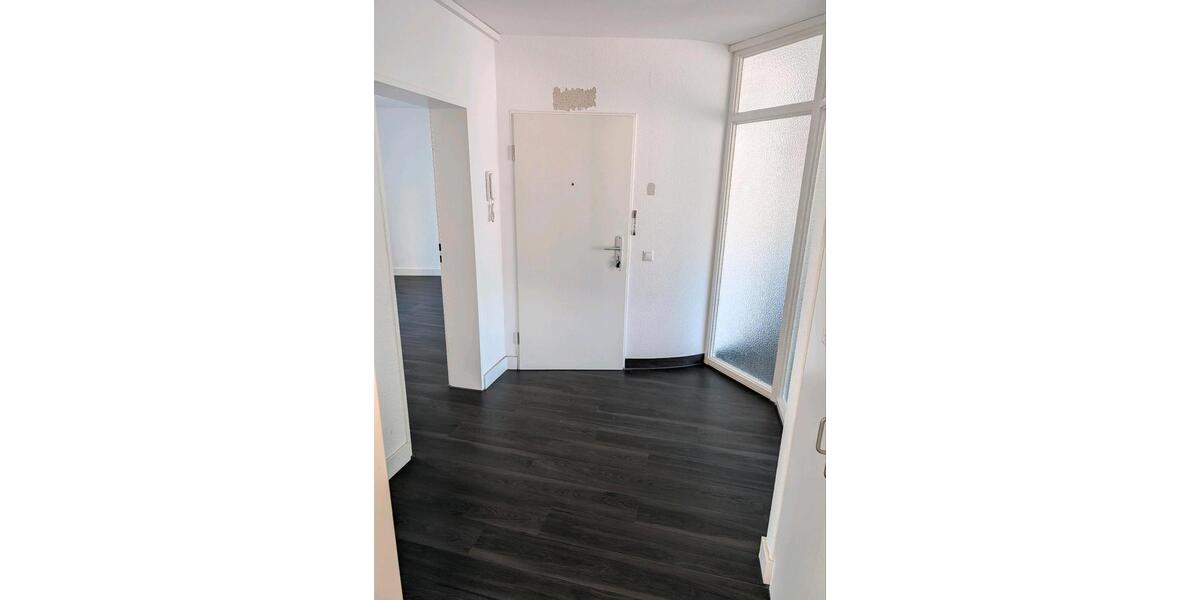 Etagenwohnung Moers - 3 Zimmer, 72 m&sup2;, 650&euro; | Angebot:26518359