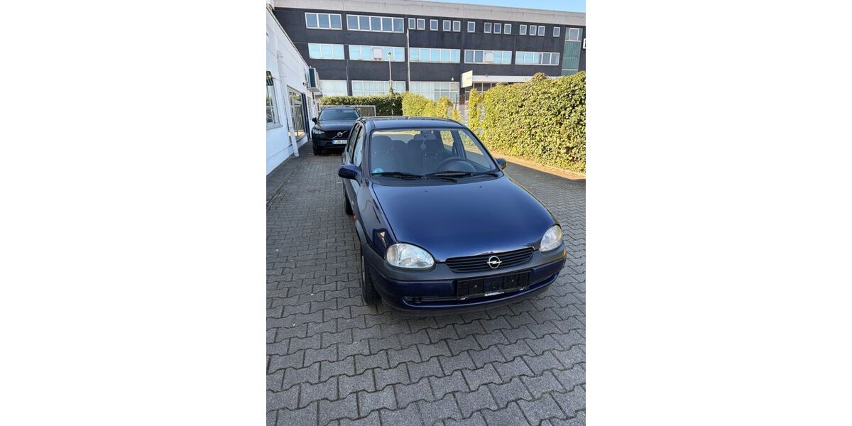 Opel Corsa 156.000 km 1.700 &euro; Essen 45141