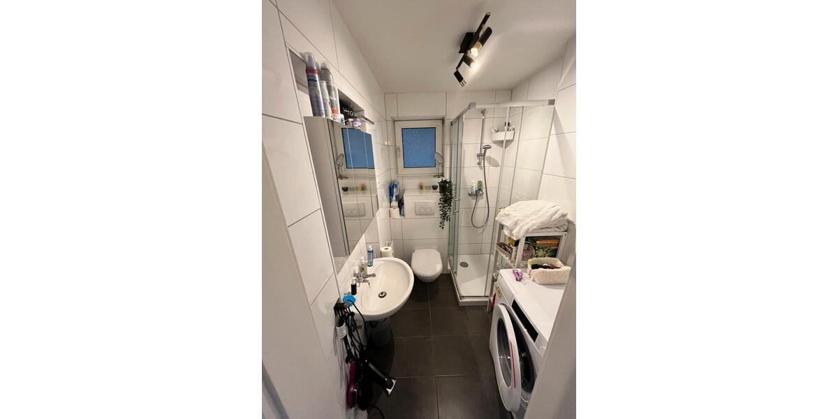 Erdgeschoßwohnung Bochum Wiemelhausen - 2 Zimmer, 40 m&sup2;, 610&euro; | Angebot:26580753