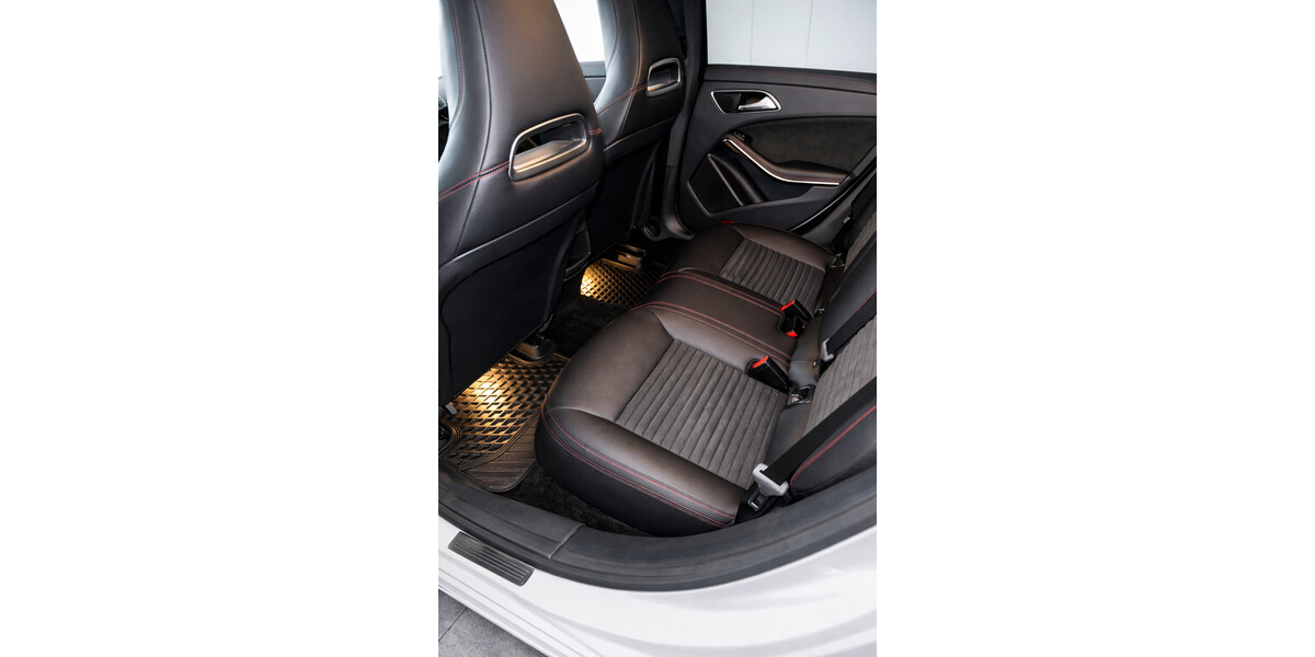 Mercedes-Benz cla 45 AMG shooting brake 73.550 km 26.500 &euro; Moers 47441