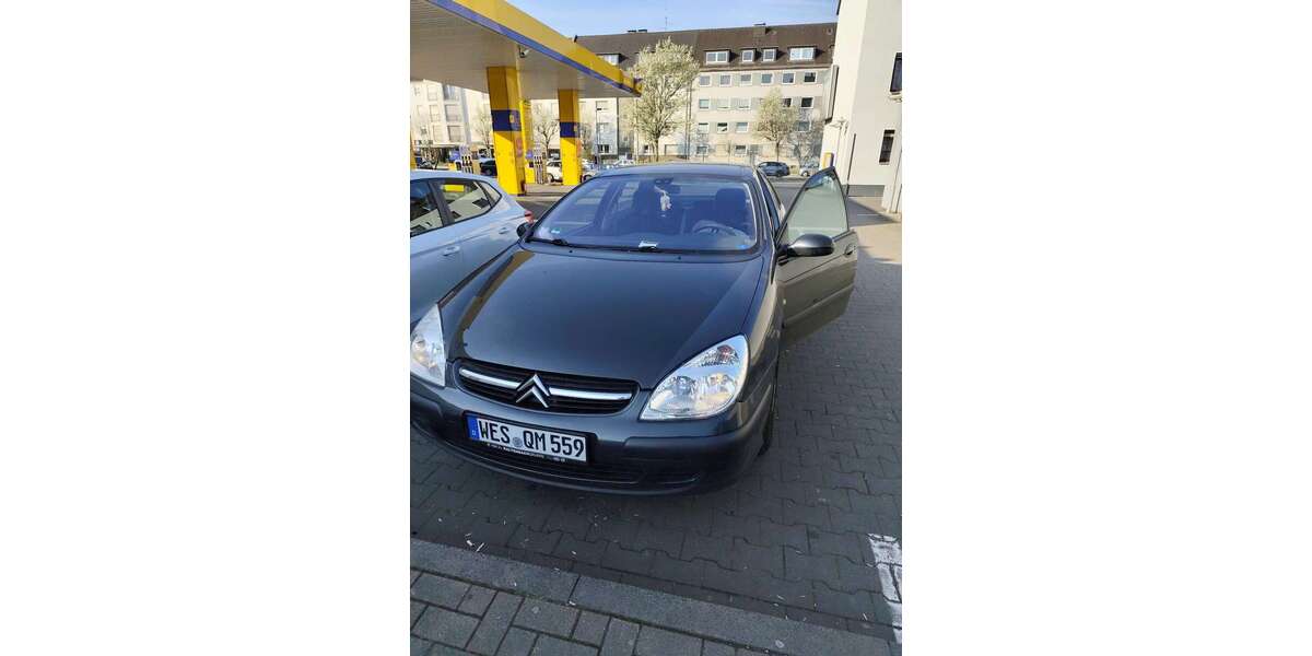 Citroen C5 83.000 km 2.650 &euro; Essen 45327