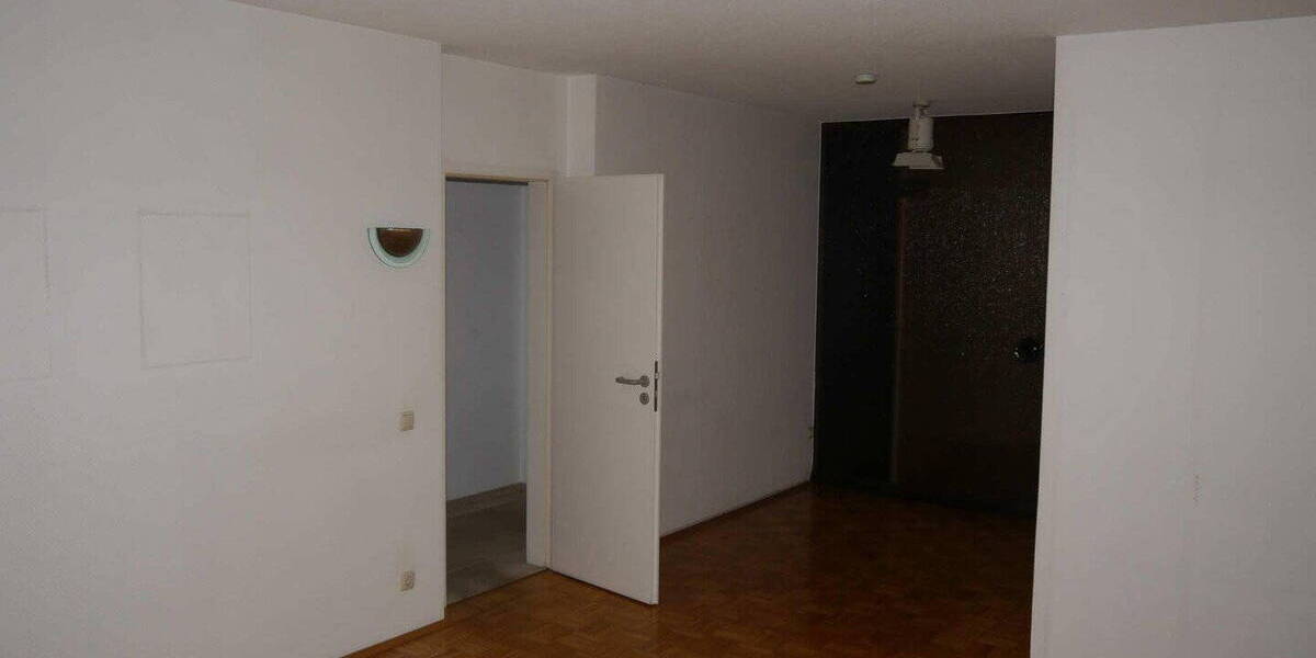 Etagenwohnung Mülheim an der Ruhr Saarn - 3 Zimmer, 95 m&sup2;, 255.000&euro; | Angebot:26512861