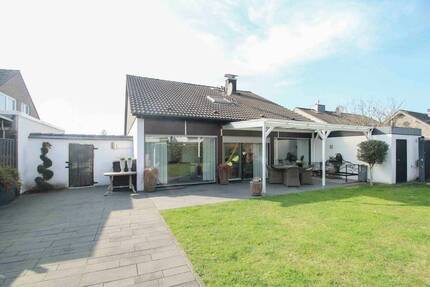 Haus Moers Scherpenberg - 4 Zimmer, 113 m&sup2;, 469.000&euro; | Angebot:26117880