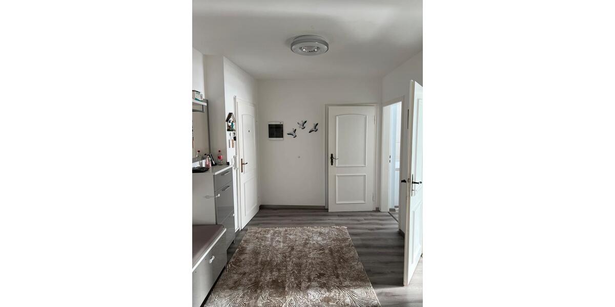 Etagenwohnung Velbert - 3 Zimmer, 75 m&sup2;, 180.000&euro; | Angebot:26375292