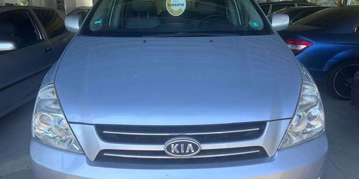 Kia Carnival 180.000 km 5.950 &euro; Bochum 44866
