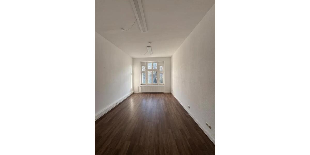 Etagenwohnung Essen Stadtbezirk VIII - 4 Zimmer, 130 m&sup2;, 1.170&euro; | Angebot:25272343