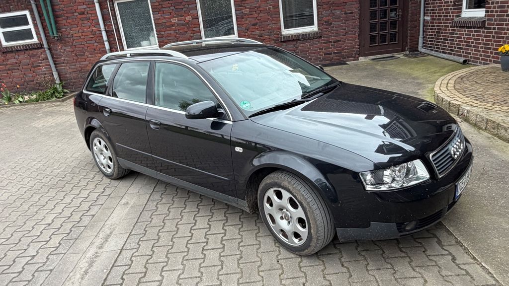 Audi A4 195.000 km 2.950 &euro; Waltrop 45731