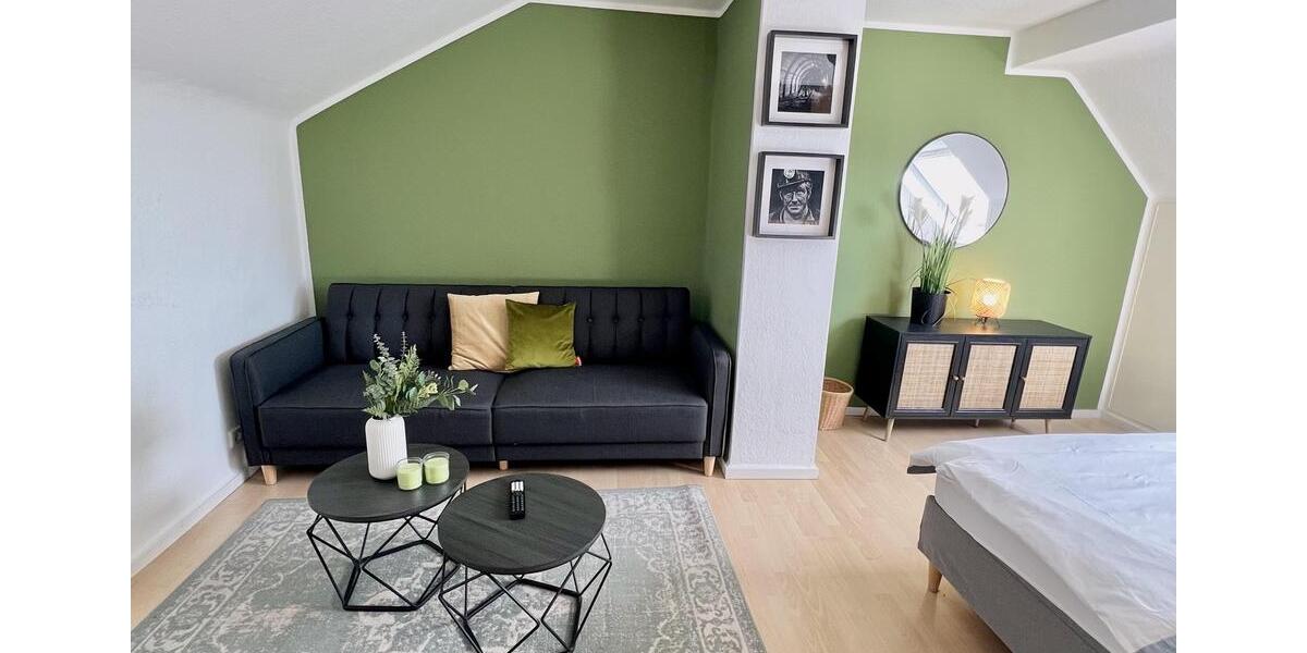 Dachgeschoßwohnung Essen Stadtbezirk II - 1 Zimmer, 40 m&sup2;, 750&euro; | Angebot:25988828