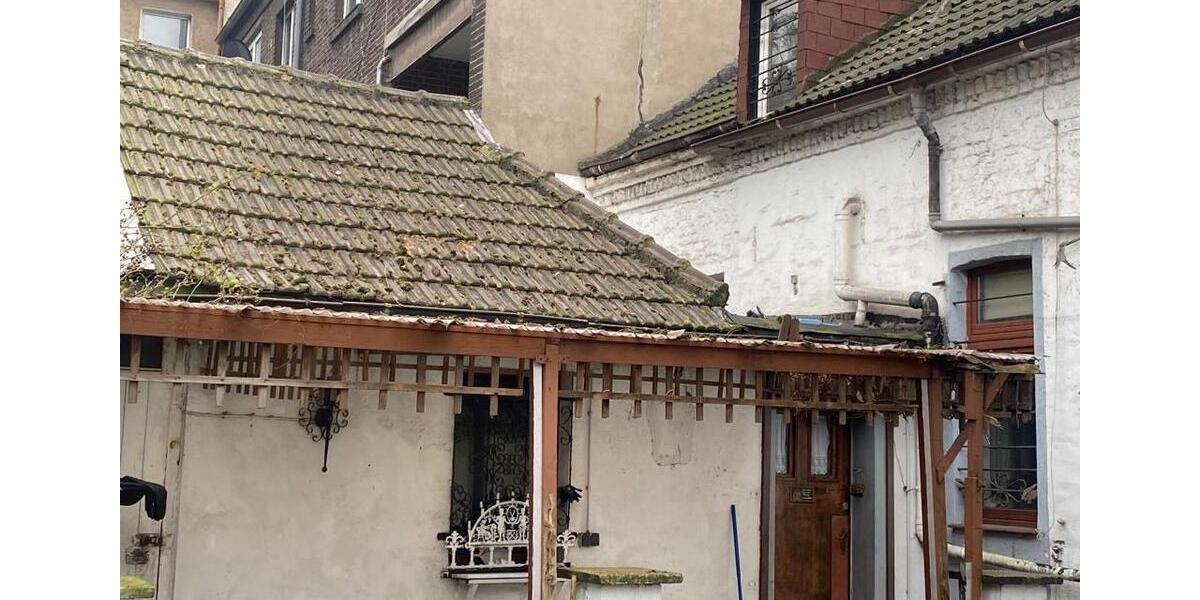 Einfamilienhaus Duisburg Hamborn - 6 Zimmer, 130 m&sup2;, 190.000&euro; | Angebot:27112093