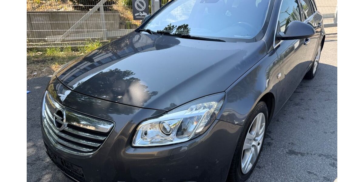 Opel Insignia 246.587 km 2.850 &euro; Essen 45356