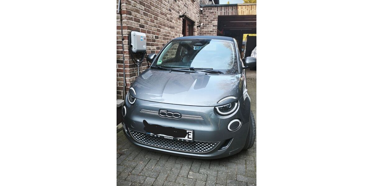 Fiat 500e 32.500 km 18.850 &euro; Duisburg 47269