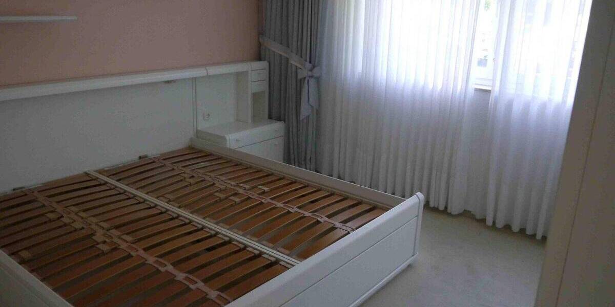 Etagenwohnung Mülheim an der Ruhr Saarn - 3 Zimmer, 95 m&sup2;, 255.000&euro; | Angebot:26512861