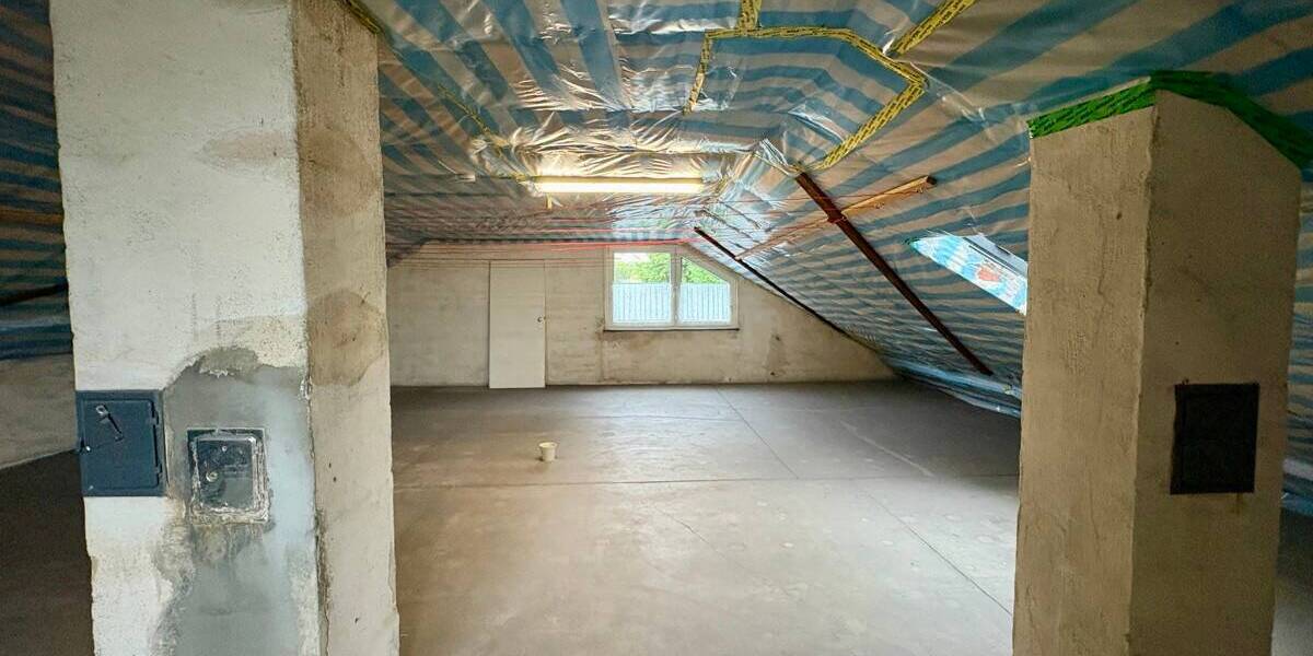 Mehrfamilienhaus, Wohnhaus Bochum Höntrop - 6 Zimmer, 186 m&sup2;, 690.000&euro; | Angebot:25779186