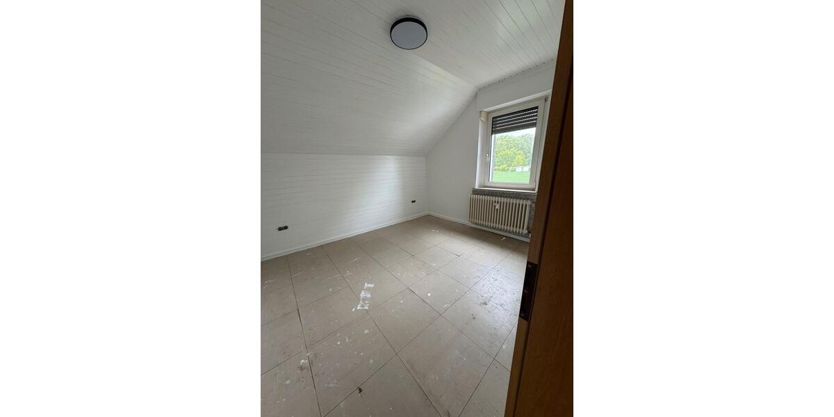 Dachgeschoßwohnung Castrop-Rauxel Rauxel - 2 Zimmer, 48 m&sup2;, 615&euro; | Angebot:26648940