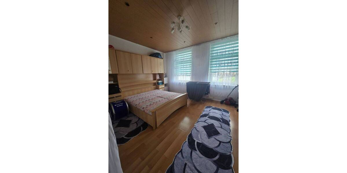 Mehrfamilienhaus, Wohnhaus Duisburg Bruckhausen - 3 Zimmer, 347 m&sup2;, 240.000&euro; | Angebot:26088453