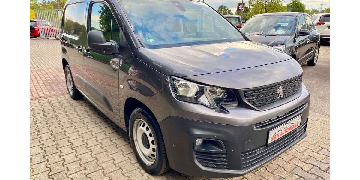 Peugeot Partner 216.710 km 8.500 &euro; Moers 47445