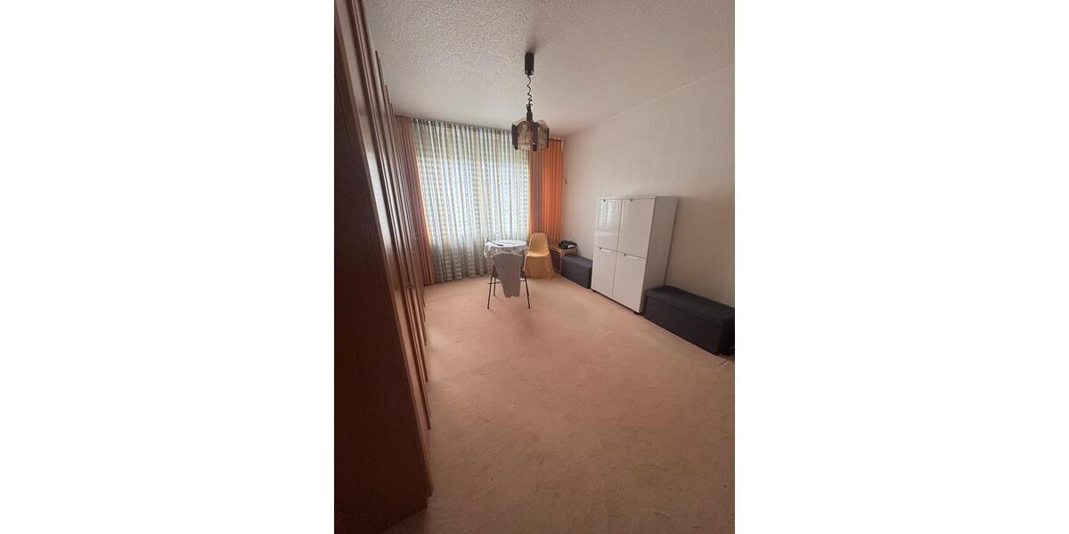 Etagenwohnung Duisburg Mittelmeiderich - 3 Zimmer, 80 m&sup2;, 850&euro; | Angebot:26496121