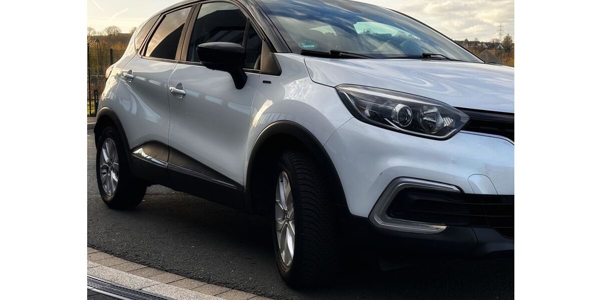 Renault Captur 45.700 km 9.850 &euro; Essen 45139
