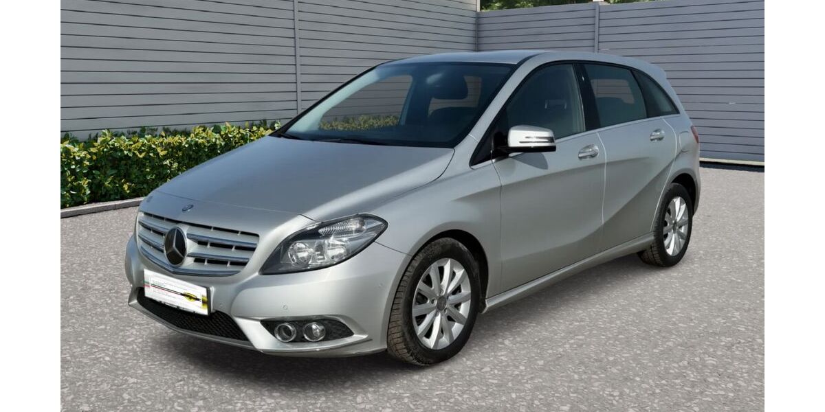 Mercedes-Benz B 180 121.464 km 9.200 &euro; Essen 45356