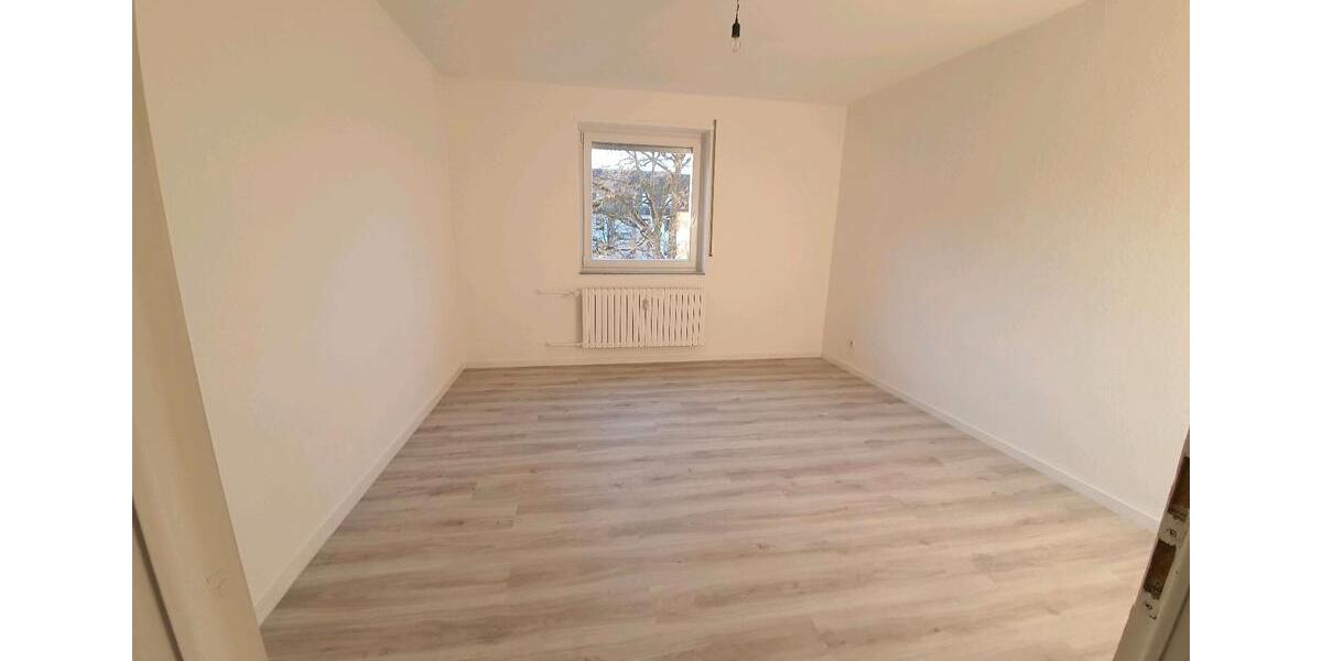 Etagenwohnung Essen Stadtbezirk VI - 1 Zimmer, 57 m&sup2;, 144.000&euro; | Angebot:24346467