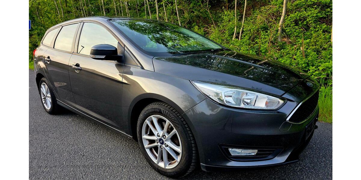 Ford Focus 136.000 km 4.999 &euro; Duisburg 47167