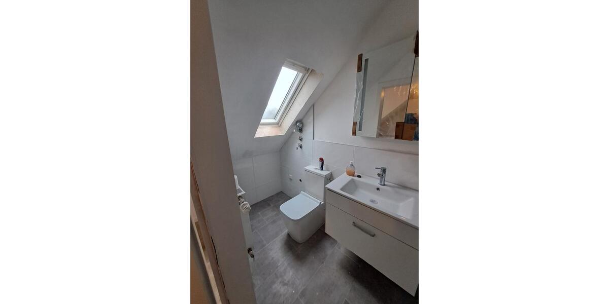 Dachgeschoßwohnung Essen Stadtbezirk IV - 2 Zimmer, 59 m&sup2;, 620&euro; | Angebot:26021462