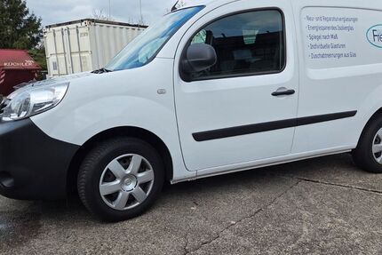 Nissan NV250 74.300 km 8.990 &euro; Castrop-Rauxel 44579
