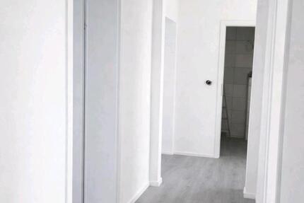 Wohnung Oberhausen Osterfeld - 7 Zimmer, 138 m&sup2;, 218.000&euro; | Angebot:26730629